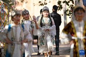 Kituo cha Kale kwenye Njia ya Hariri Chaonyesha Mtindo Mpya huko Tuyugou, Mkoa wa Xinjiang, China